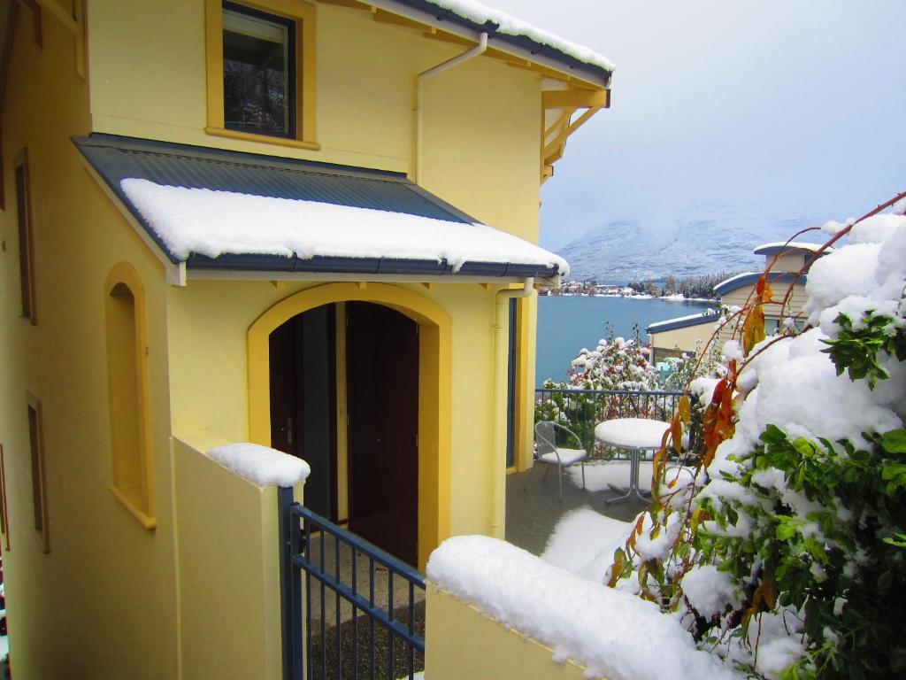 Villa Del Lago Queenstown Exterior photo